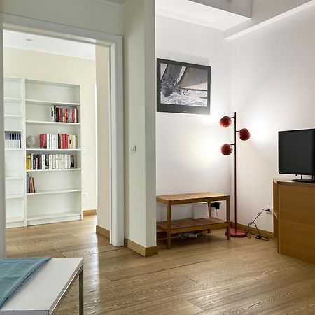 Joivy Cosy Ticinese Retreat 1-Bed Flat Near The Duomo Apartment Milan Exterior photo